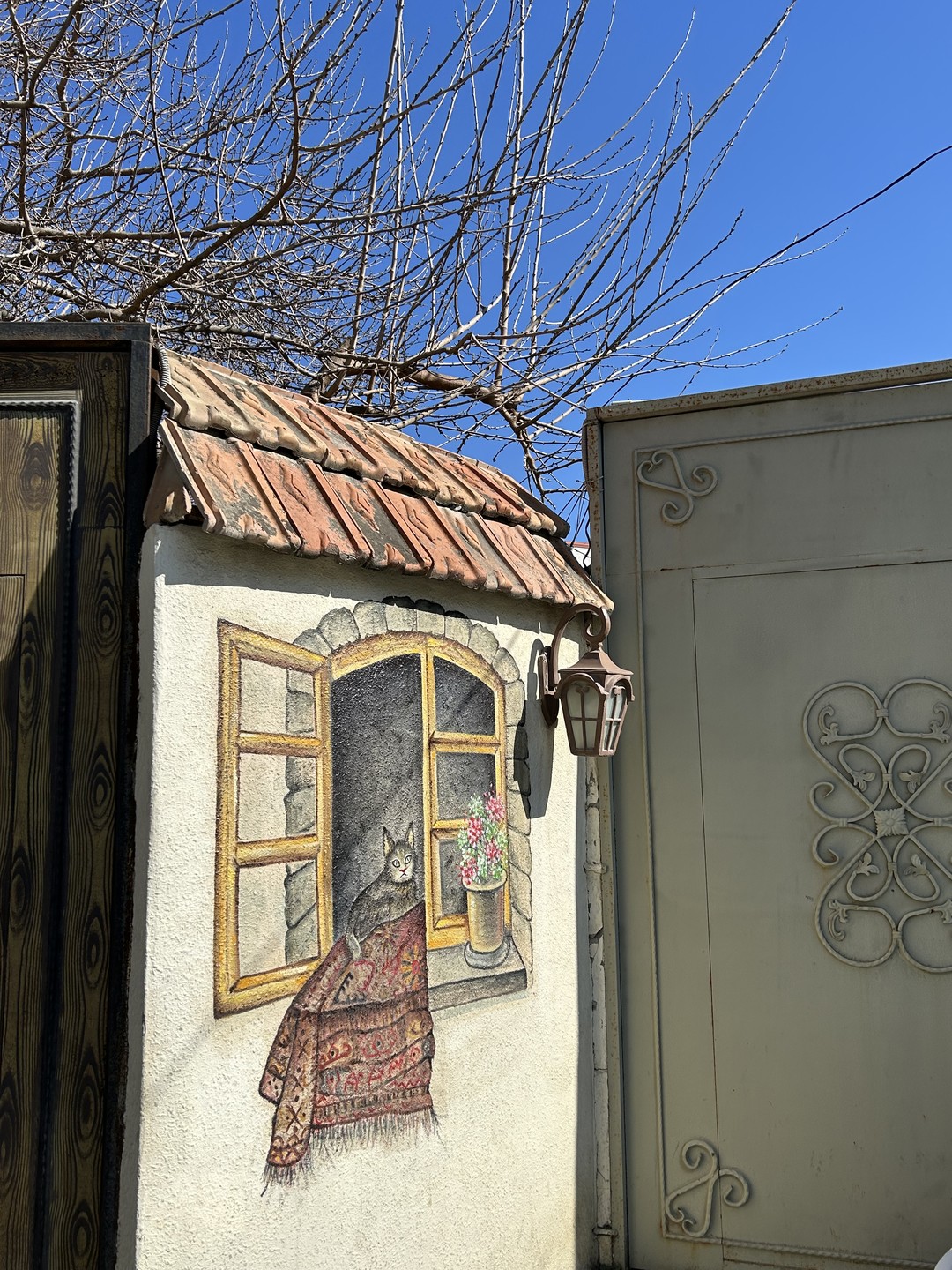 Отличная экскурсия для тех, кто хочет поближе познакомиться с жизнью за пределами столицы и узнать, как