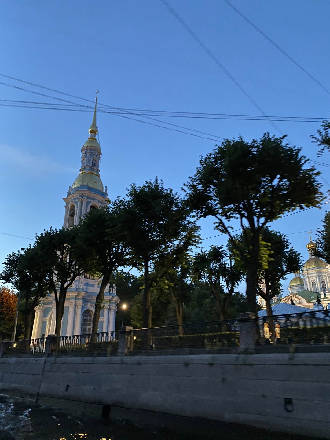 Самая выгодная цена в Трипстере)