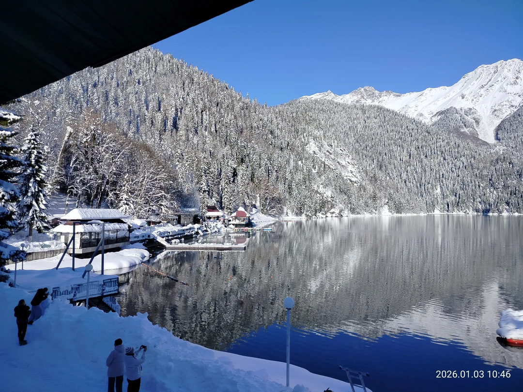 Всё отлично! Экскурсия прошла запланировано. Нам всё понравилось, только очень замерзли. В автобусе было холодно, хотя