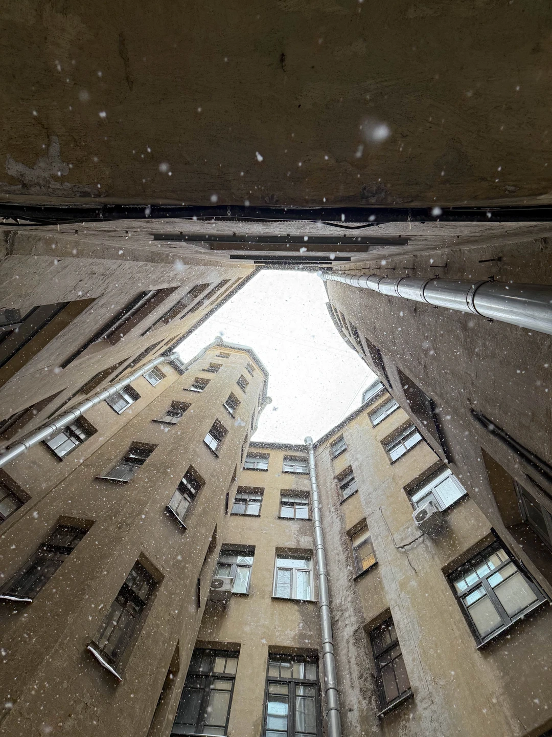 Секреты Петроградской стороны: дворы-колодцы, парадные и доходные дома (Rustam)