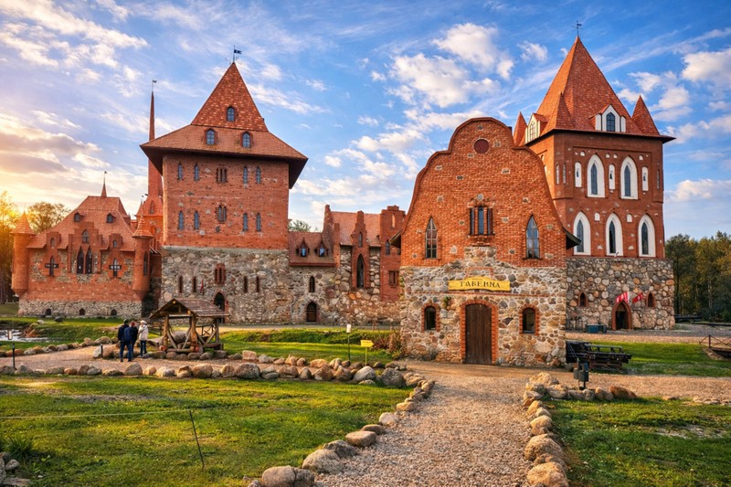 Трансфер из Минска в парк «Великое княжество Сула» и обратно