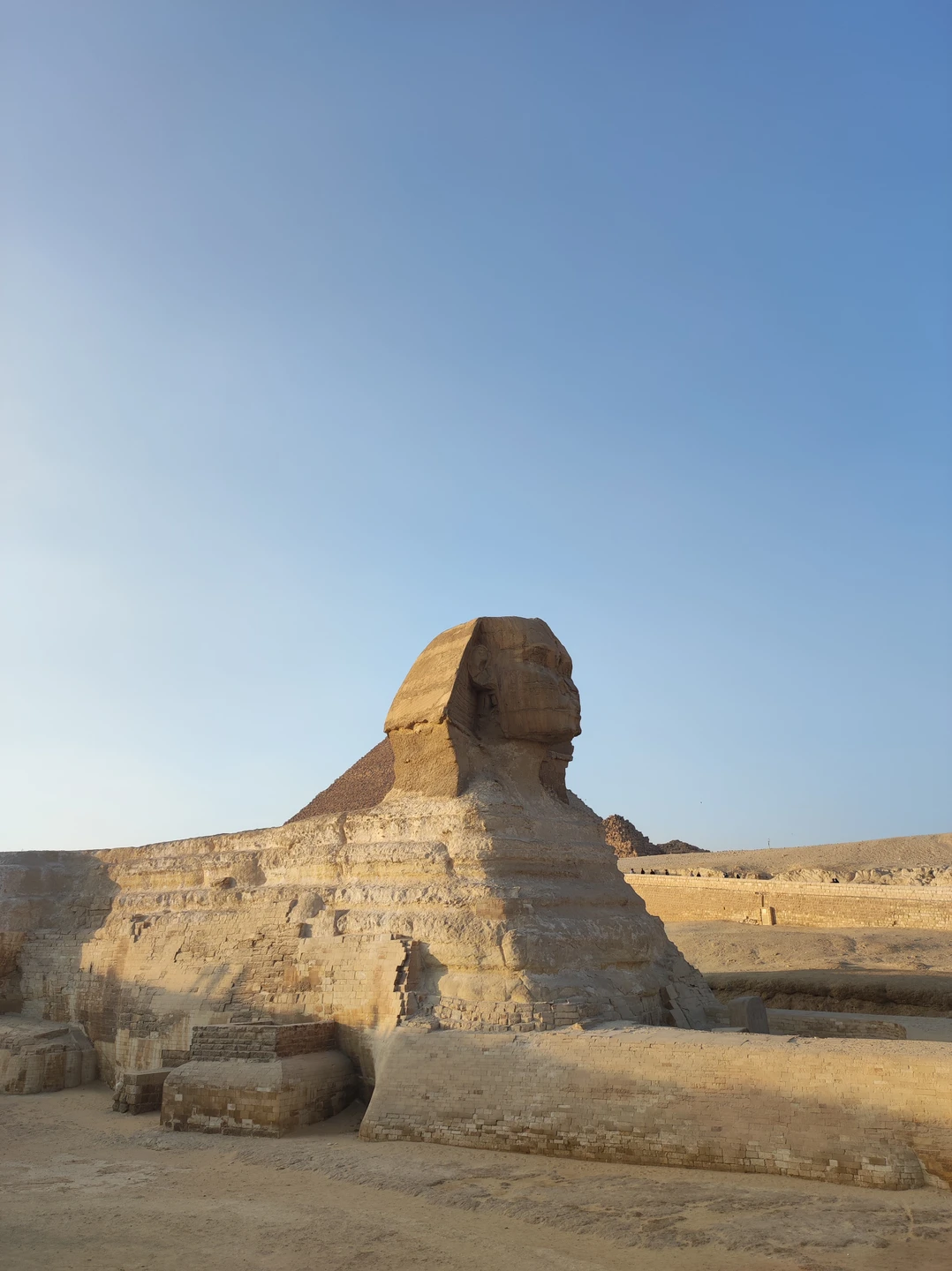 Экскурсия понравилась, гид был очень хороший, видно что рассказывает с любовью и знает и любит то