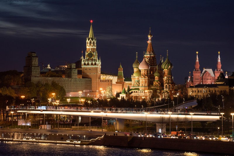 Круиз с живой музыкой и видом на Кремль на люкс-теплоходе
