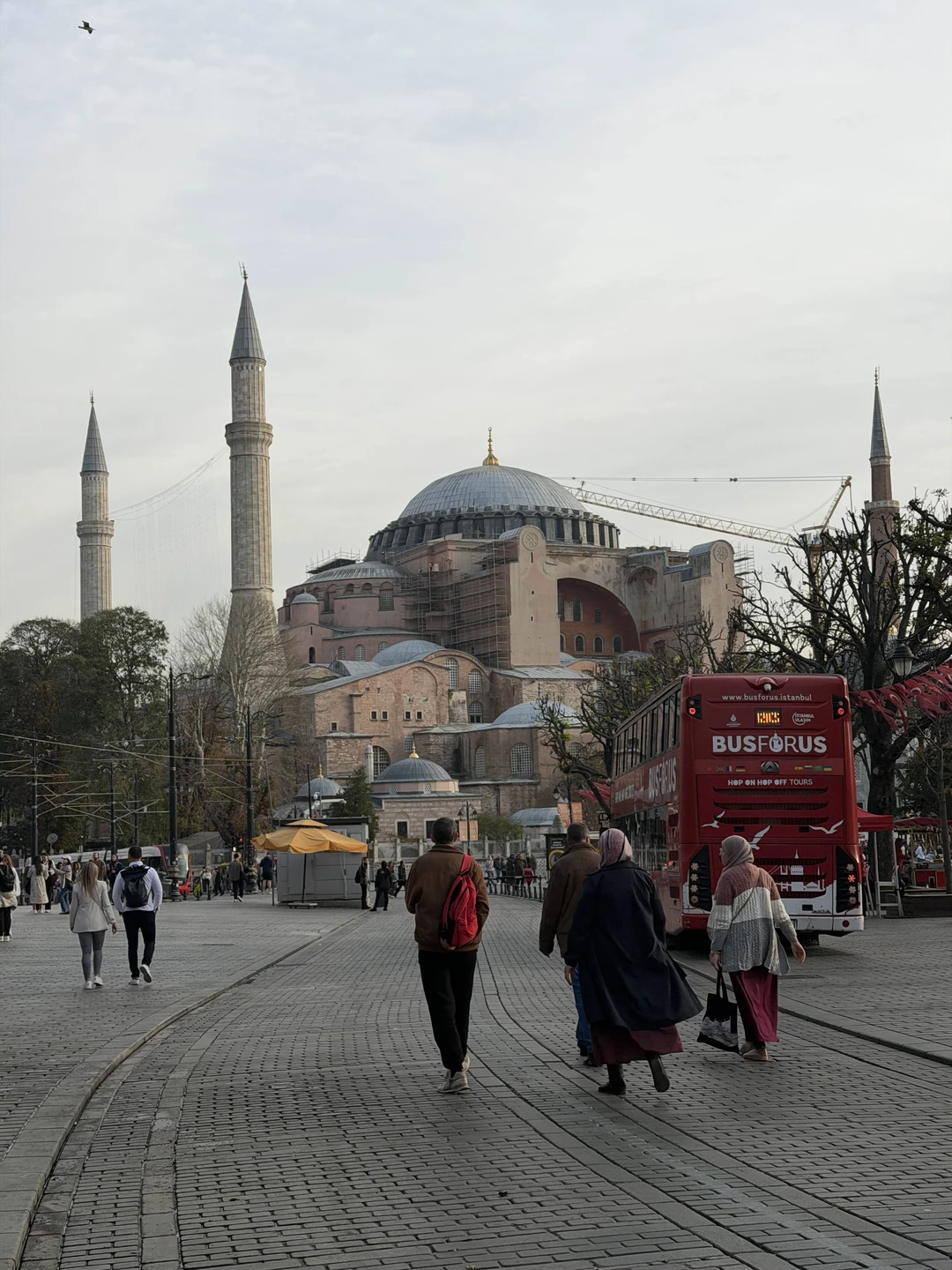 Алена отличный экскурсовод! Рассказала множество интересных фактов о Стамбуле, учитывала пожелания во время маршрута и даже