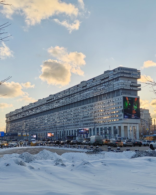 Назад в СССР: прогулка по Шаболовке и Тульской