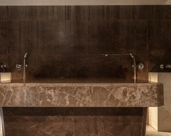 Экскурсия по Кисловодску, Замок коварства и любви и термальный спа-комплекс