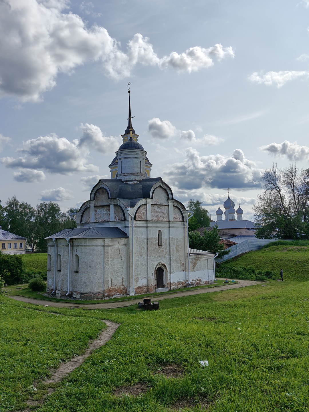 Прогулка по Ростову: от древности до наших дней (Кирилл)