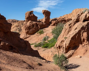 Достопримечательности Каракола, ущелье Джеты-Огуз