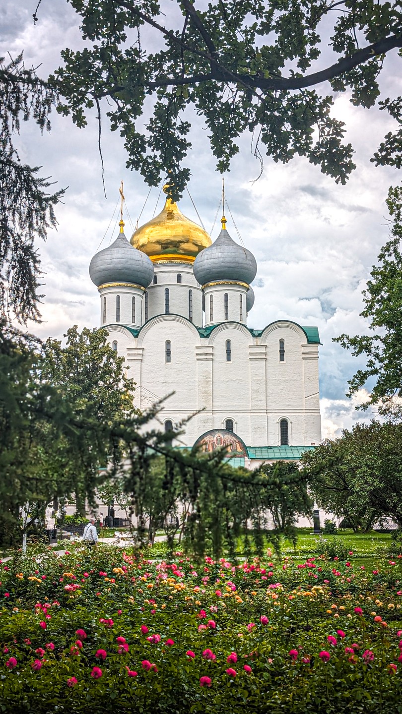 Очень понравилась экскурсия и экскурсовод Ирина. Было интересно, информативно, гораздо дольше, чем 2 часа, проходила экскурсия