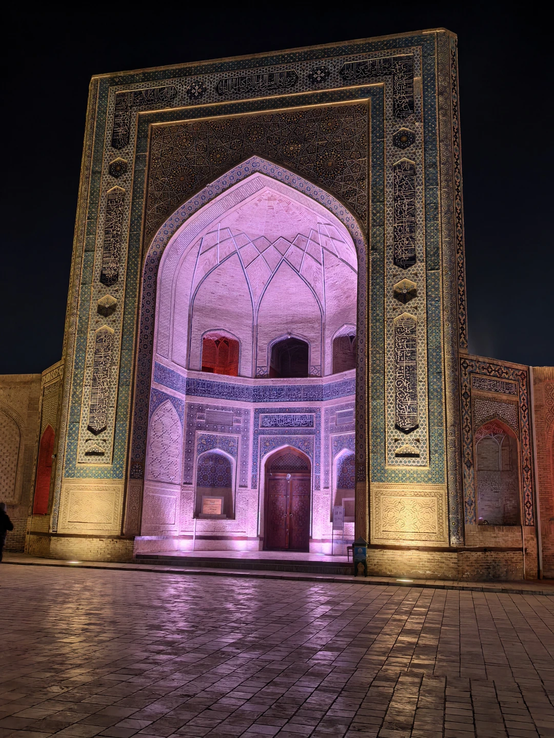 Бухара: исторические памятники и вкусная еда (Валерия)