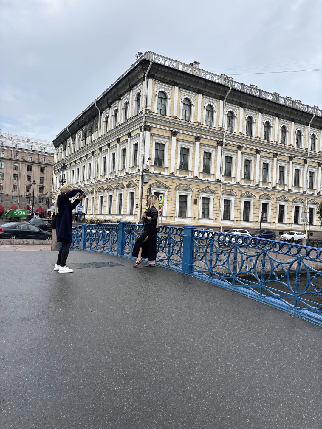 15-минутная фотосессия в лучших локациях Петербурга (Ирина)