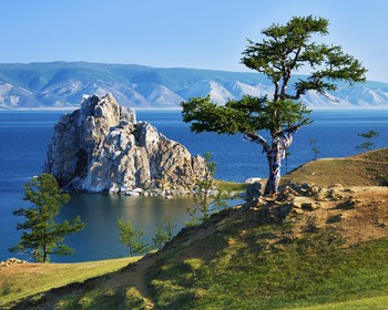 Переезд на Ольхон и погружение в культуру бурят