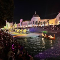 Фото отзыва 2: экскурсия "Трансфер на ночное шоу в парке развлечений The Land of Legends"