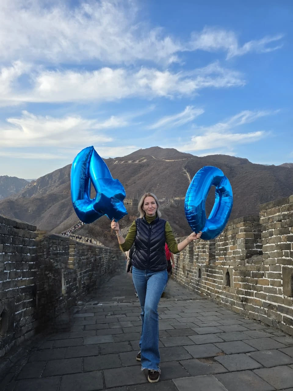 Наша экскурсия прошла великолепно. Евгений замечательный экскурсовод,с глубокими познаниями буддийской культуры. Говорит на чистом русском языке,абсолютно