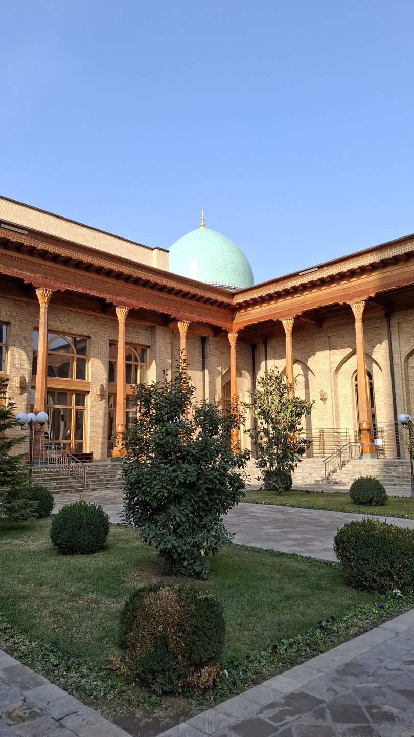 Душа Ташкента - квартал Хазрати Имам (Оксана)