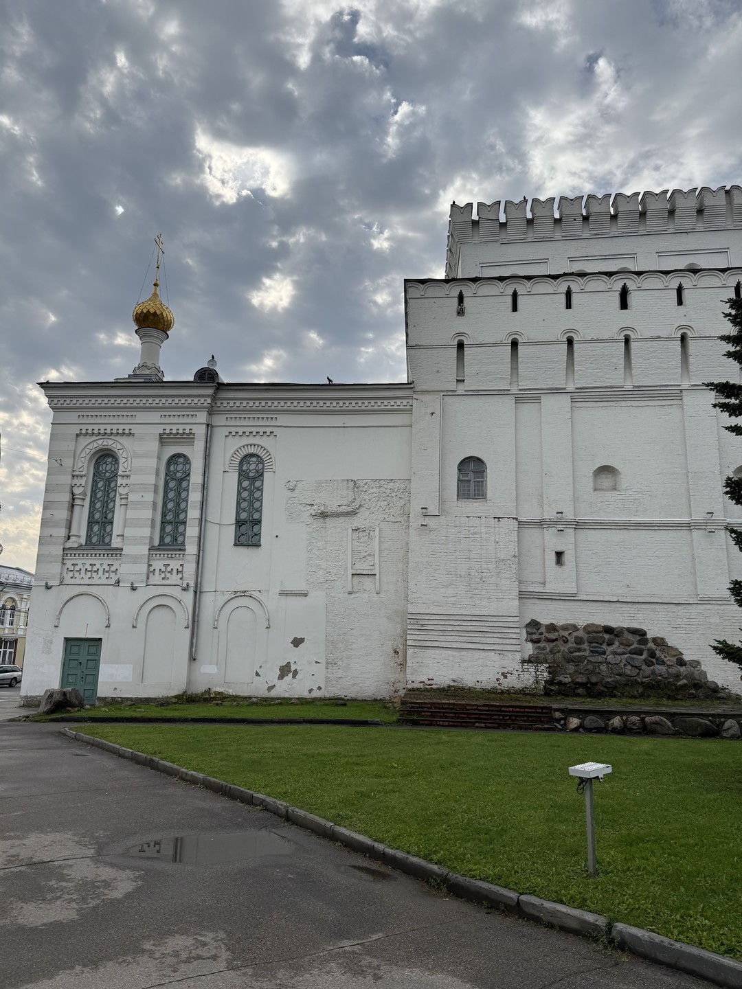 Первые шаги в Ярославле (Ульяна)