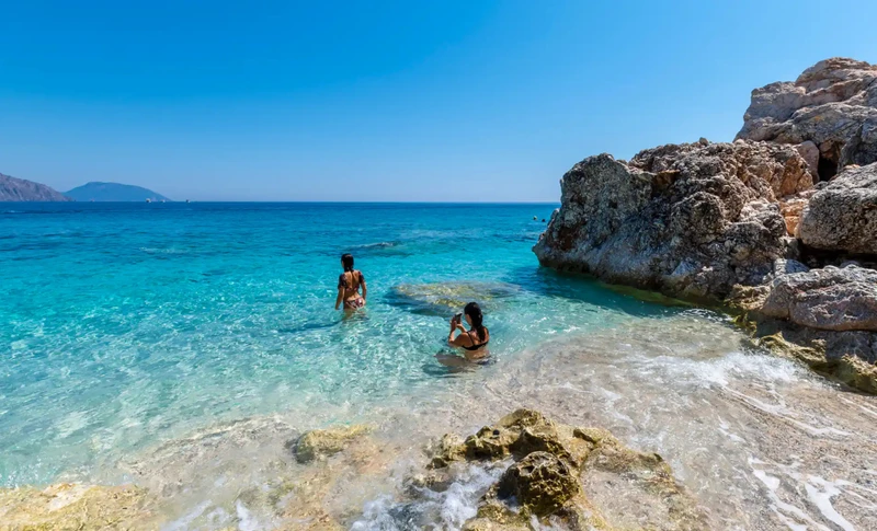 Фото к экскурсии На яхте к необитаемому острову Сулуада — из Антальи (всё включено)