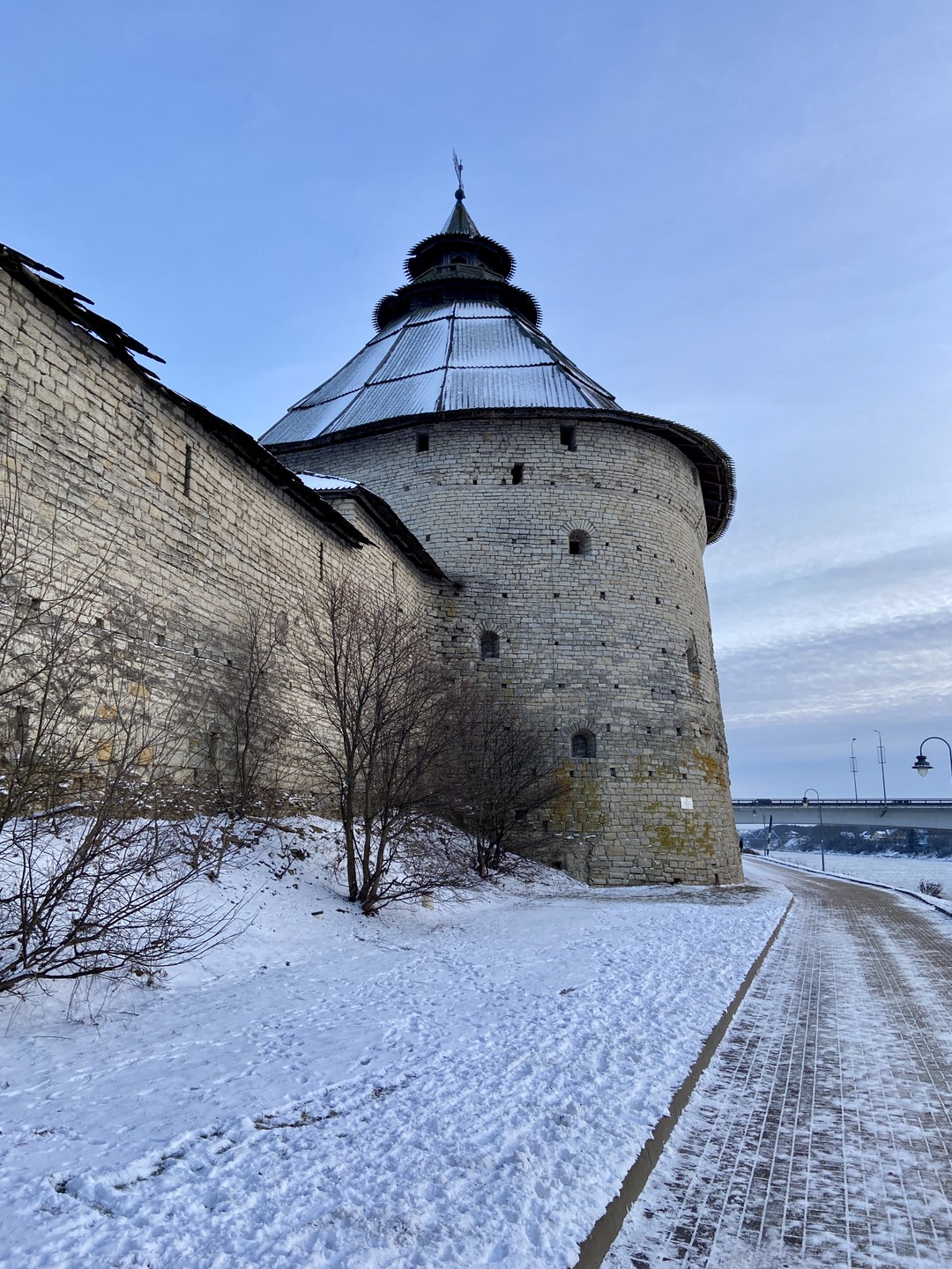 Псков в лицах, сюжетах и легендах (на вашем авто) (Максим)
