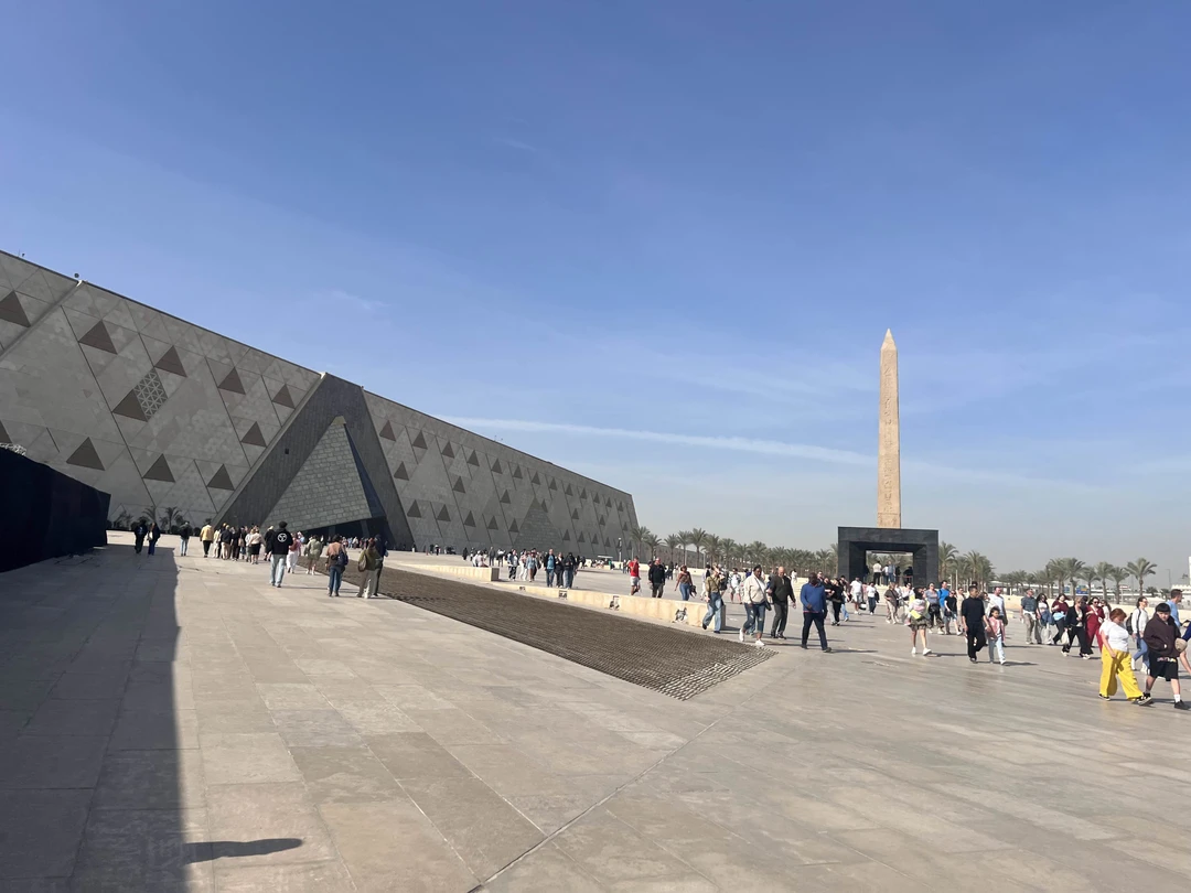 Посетили Каир на январских каникулах и остались очень довольны экскурсией! Заранее обговорили с Махмудом основные локации