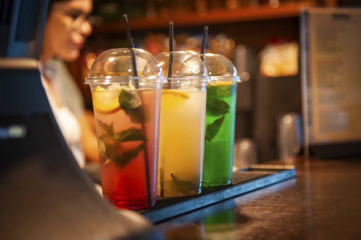 Речная прогулка от Парка культуры до небоскрёбов Москва-Сити (9/10)