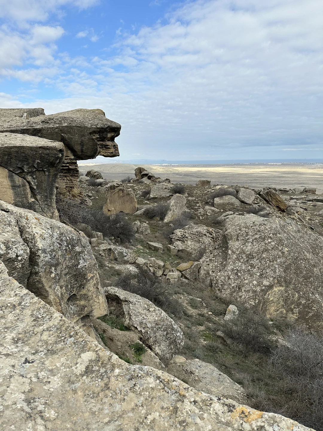 Доисторический Азербайджан: Гобустан, Атешгях и Янардаг (Ирина)