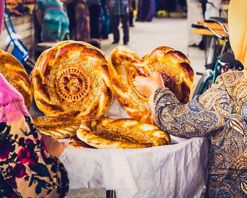 Прогулка по Самарканду: мавзолеи Гур-Эмир и Шахи-Зинда, мечеть Биби-Ханум и обсерватория Улугбека