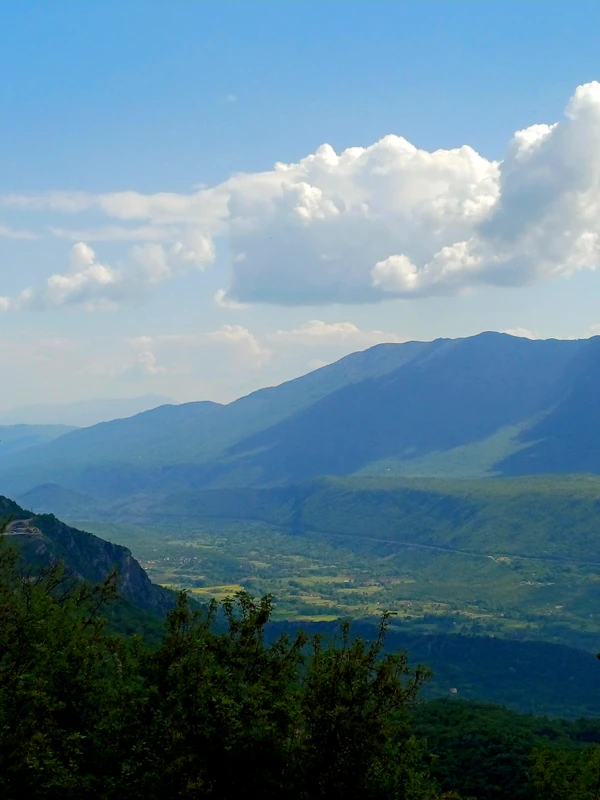 Из Будвы к месту силы - в монастырь Острог