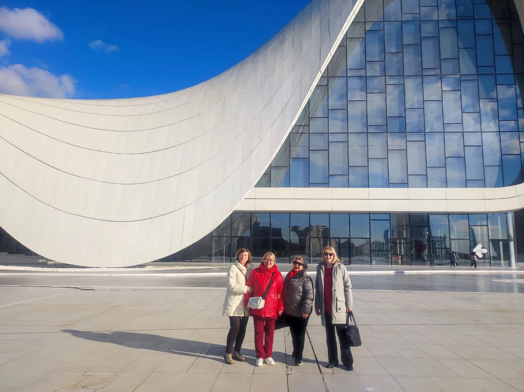 Сабина подарила нам интересную и познавательную экскурсию. Подробно и, вместе с тем, в непринуждённом стиле познакомила