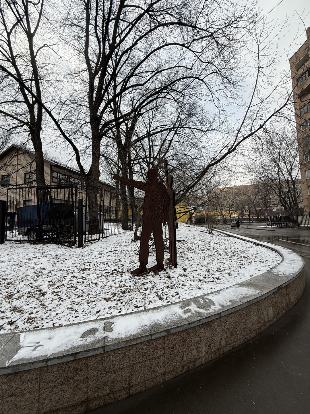 Сегодня погуляли по Божедомке с экскурсоводом Юлией.