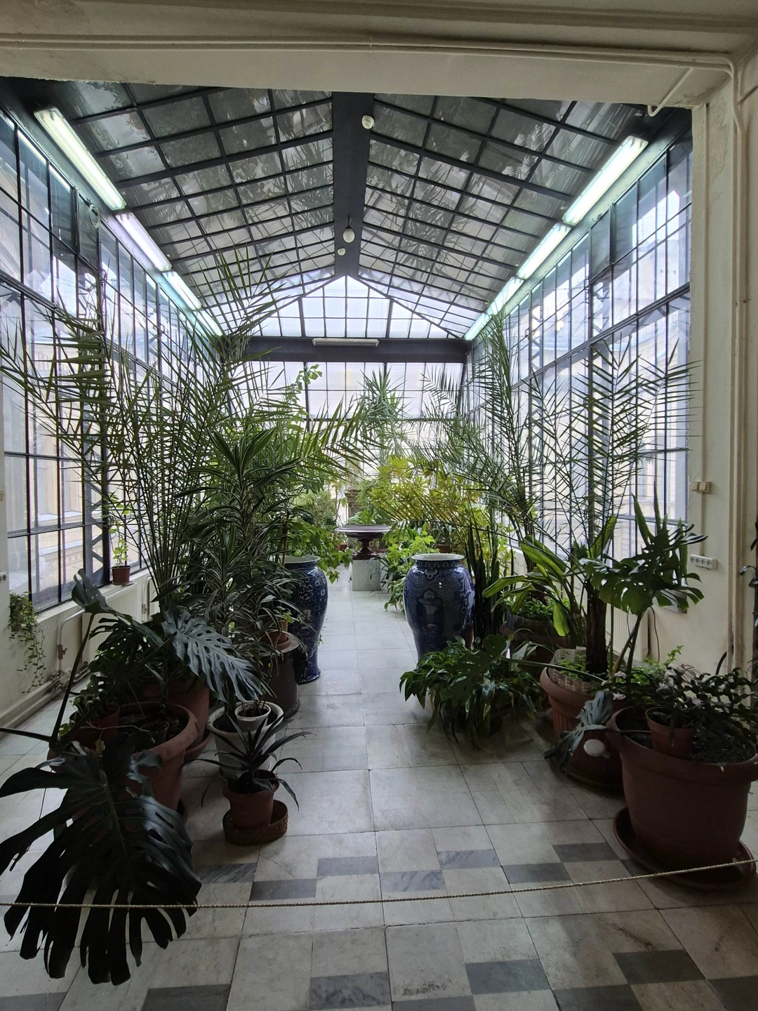 Замечательная экскурсия! Тем более, что дворец расположен очень удобно, в шаговой доступности от Эрмитажа. Очень интересно