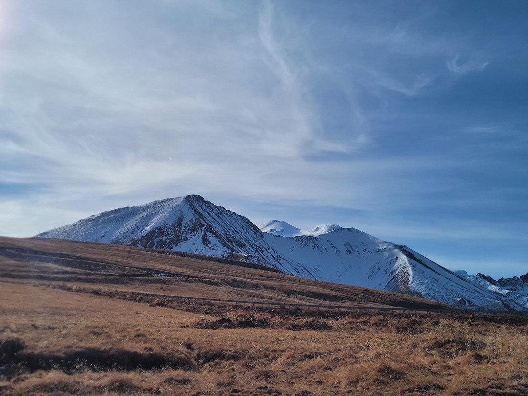 Хочу от всей души поблагодарить организатора и нашего гида - водителя Геннадия, за прекрасное и познавательныое