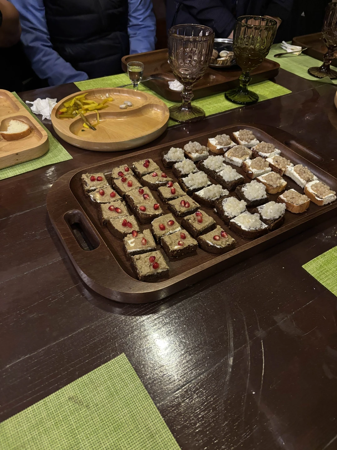 Муж в восторге, хотя сначала не хотел ехать)