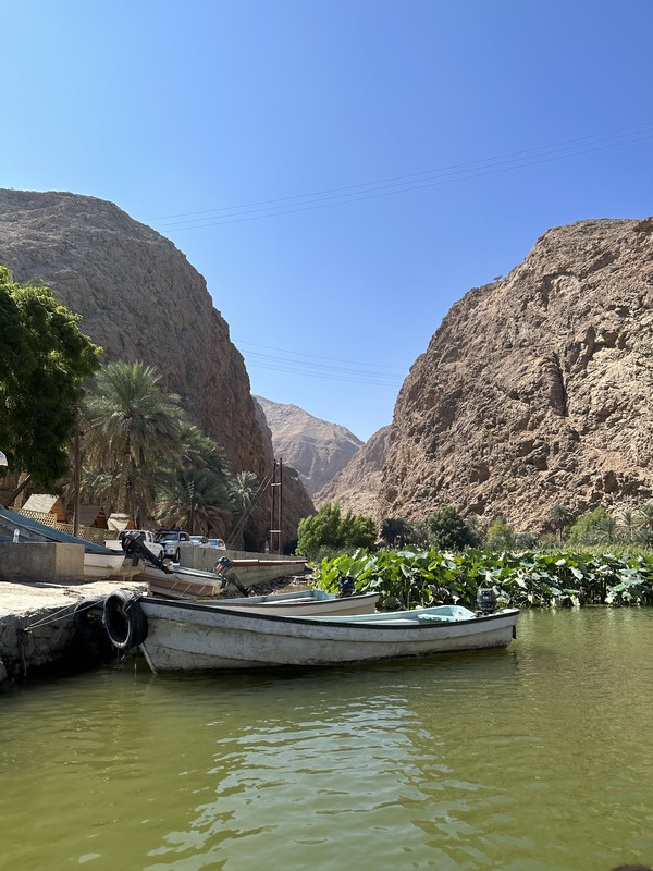 Из Маската к природным чудесам Омана: каньон Вади-Шаб и озеро Бимма