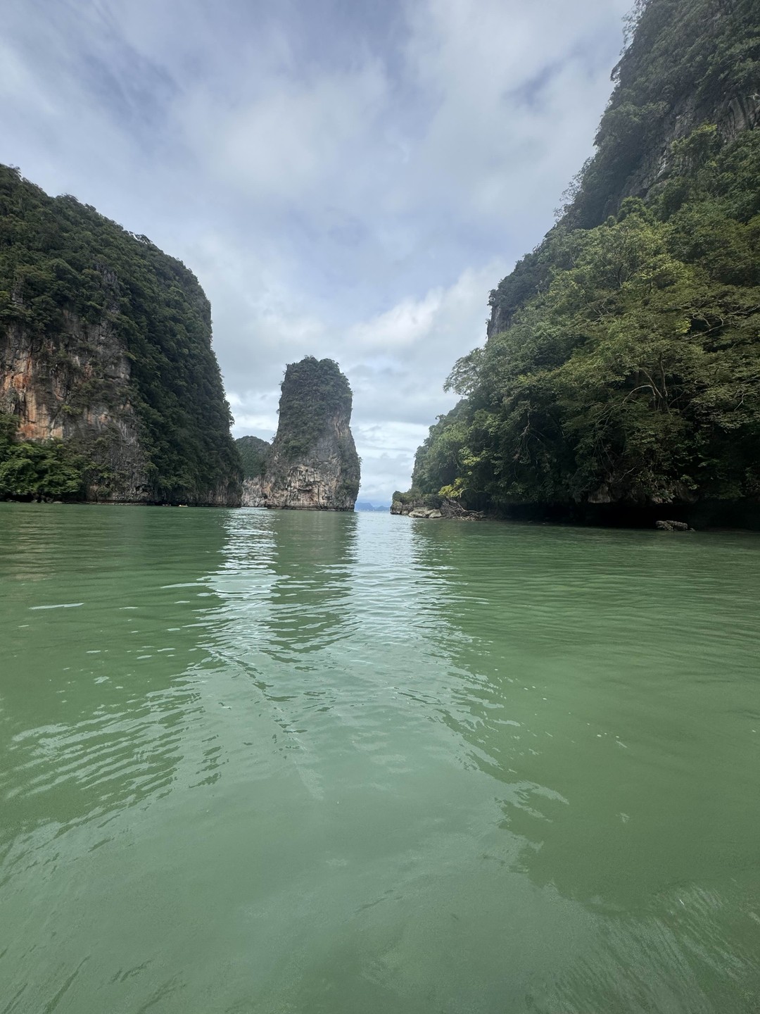 К острову Джеймса Бонда - на скоростной лодке (Мария)
