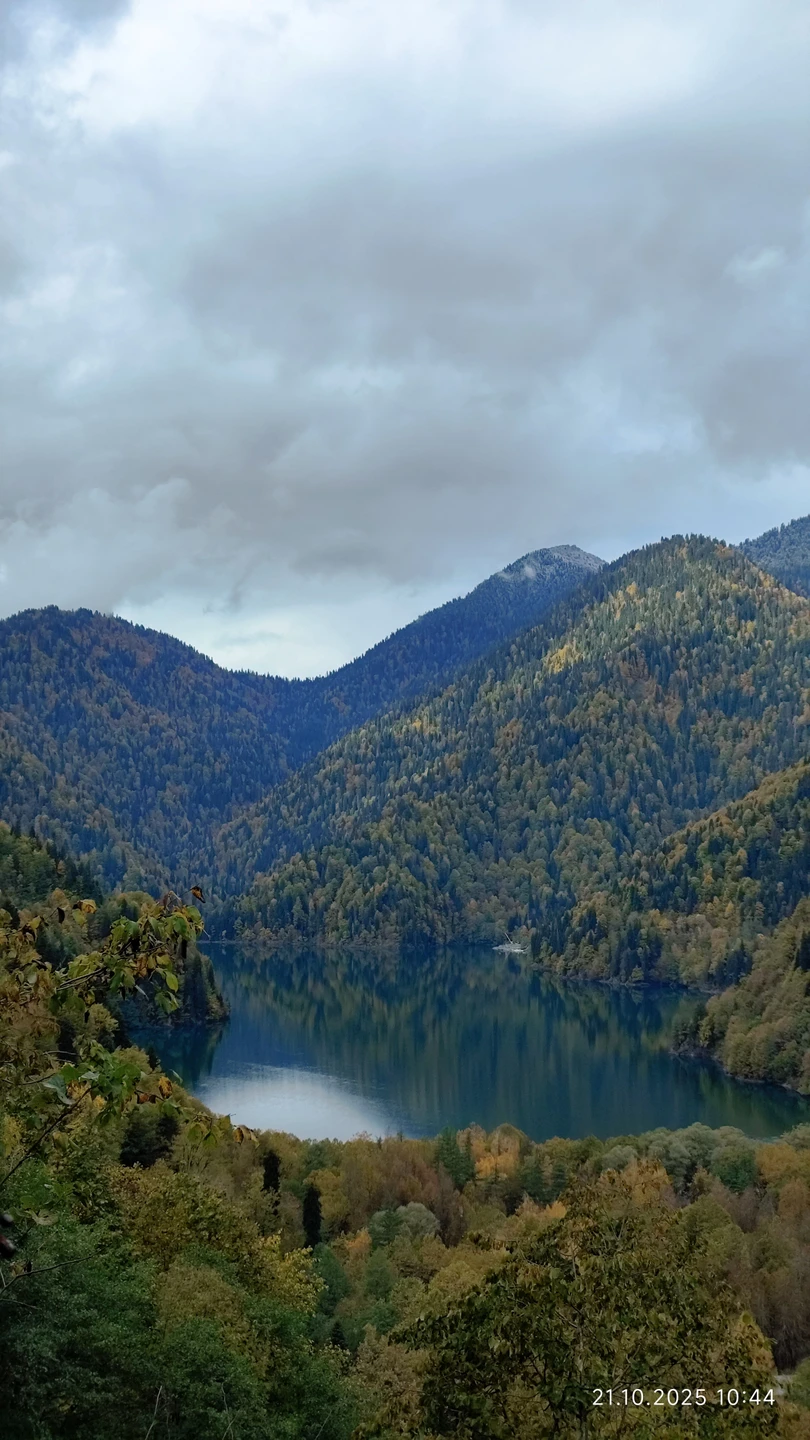Все очень понравилось, спасибо Экскурсоводу Виктории и водителю Андрею. Очень интересно, красиво, безопасно. Есть дополнительные расходы
