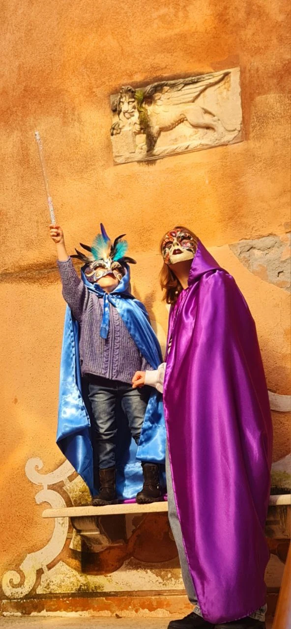 Однозначно рекомендую. Для нас была создана легкая, непринужденная атмосфера. Слаженно сработали и нашли удивительные локации для