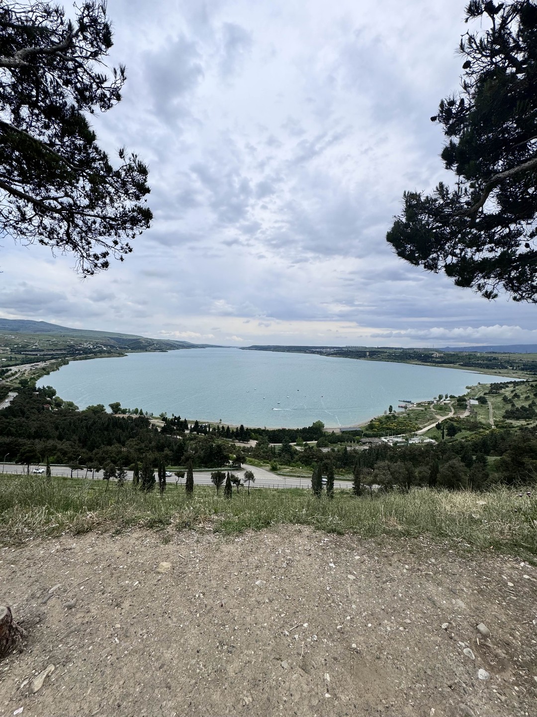 Хочу выразить огромную благодарность гиду за потрясающую экскурсию. За один день увидели очень много красивых достопримечательностей