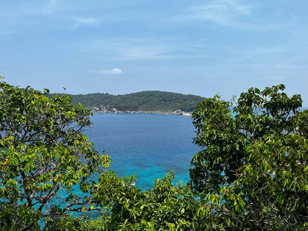 Морская прогулка к Симиланским островам (Владимир)