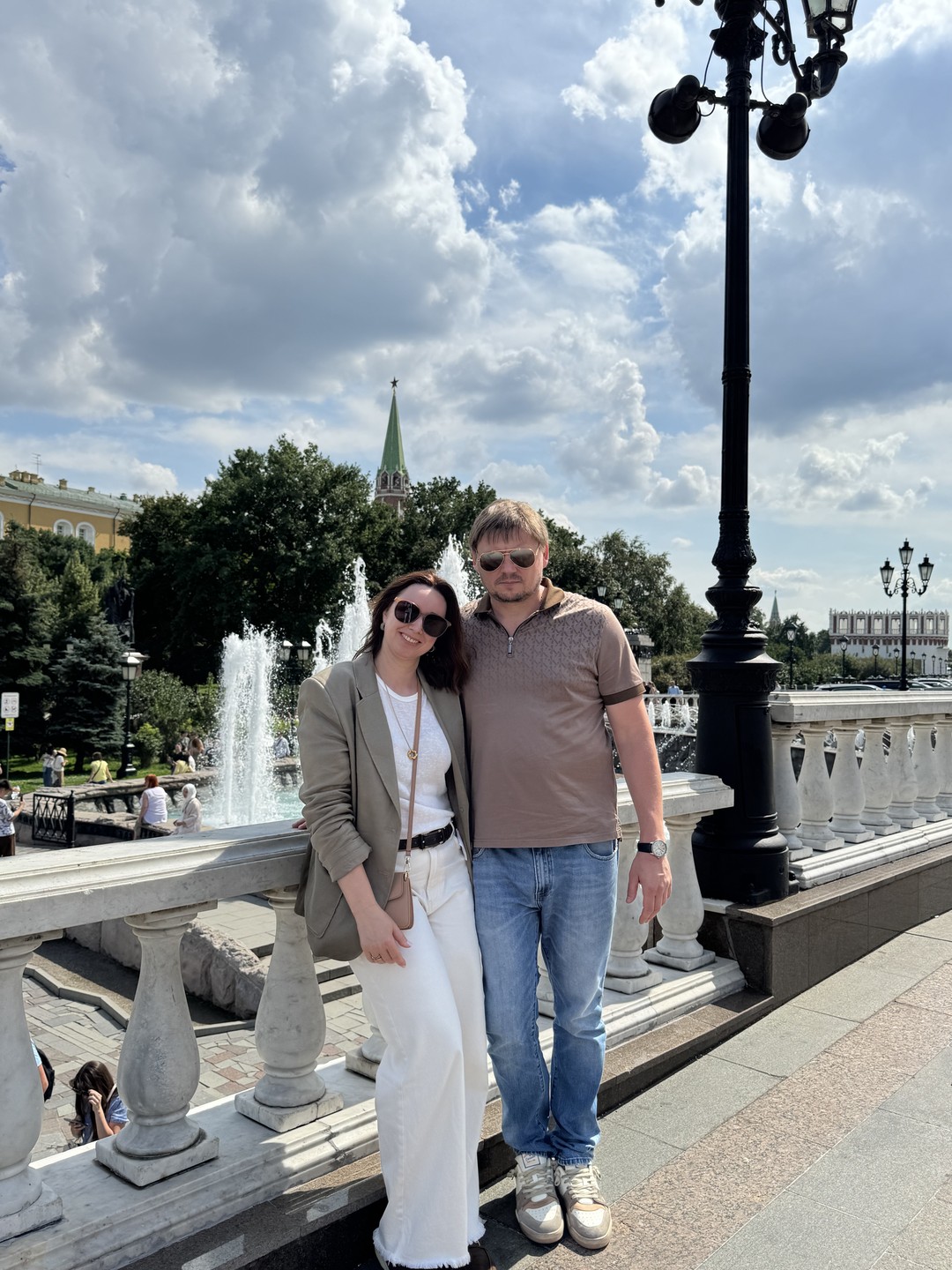 Отличная экскурсия! Все очень энергично, емко, без воды и по делу!!! Успели сделать фото, узнали много