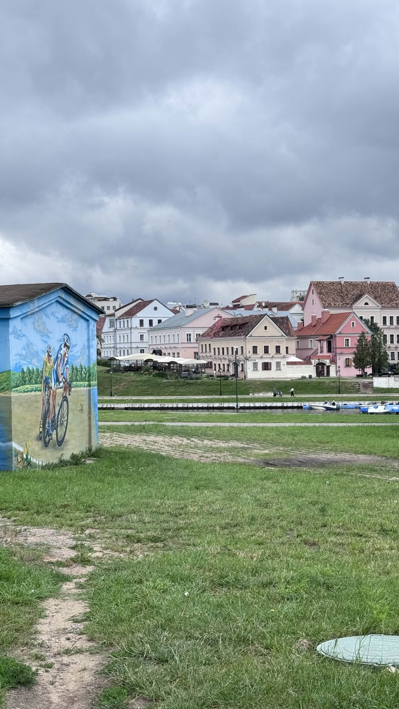 Минск «перламутровый»: пешая прогулка со знатоком города (Victoriia)