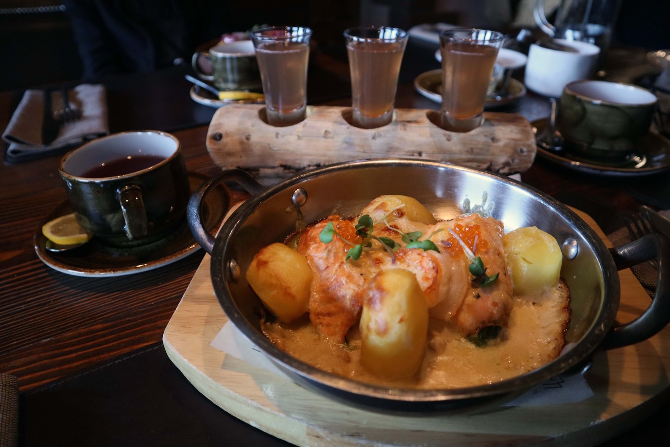 Главное изображение экскурсии - Вкус Арктики: Мурманск, Териберка и этнодеревня в мини-группе