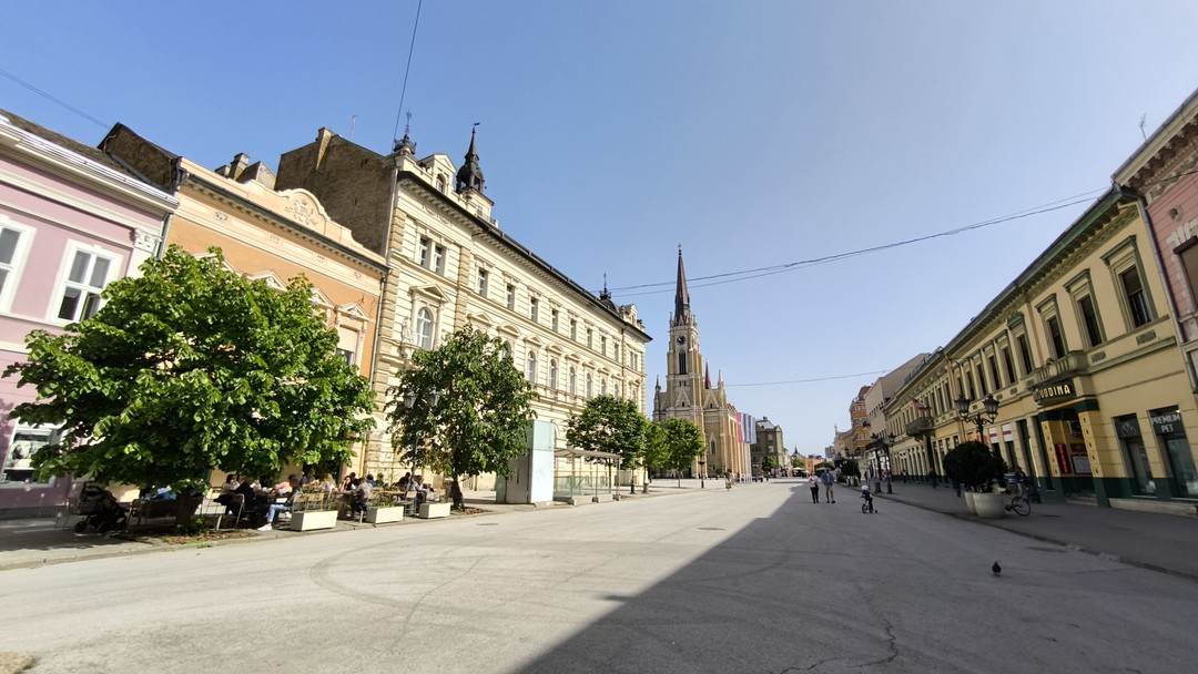 Экскурсия провела Елена