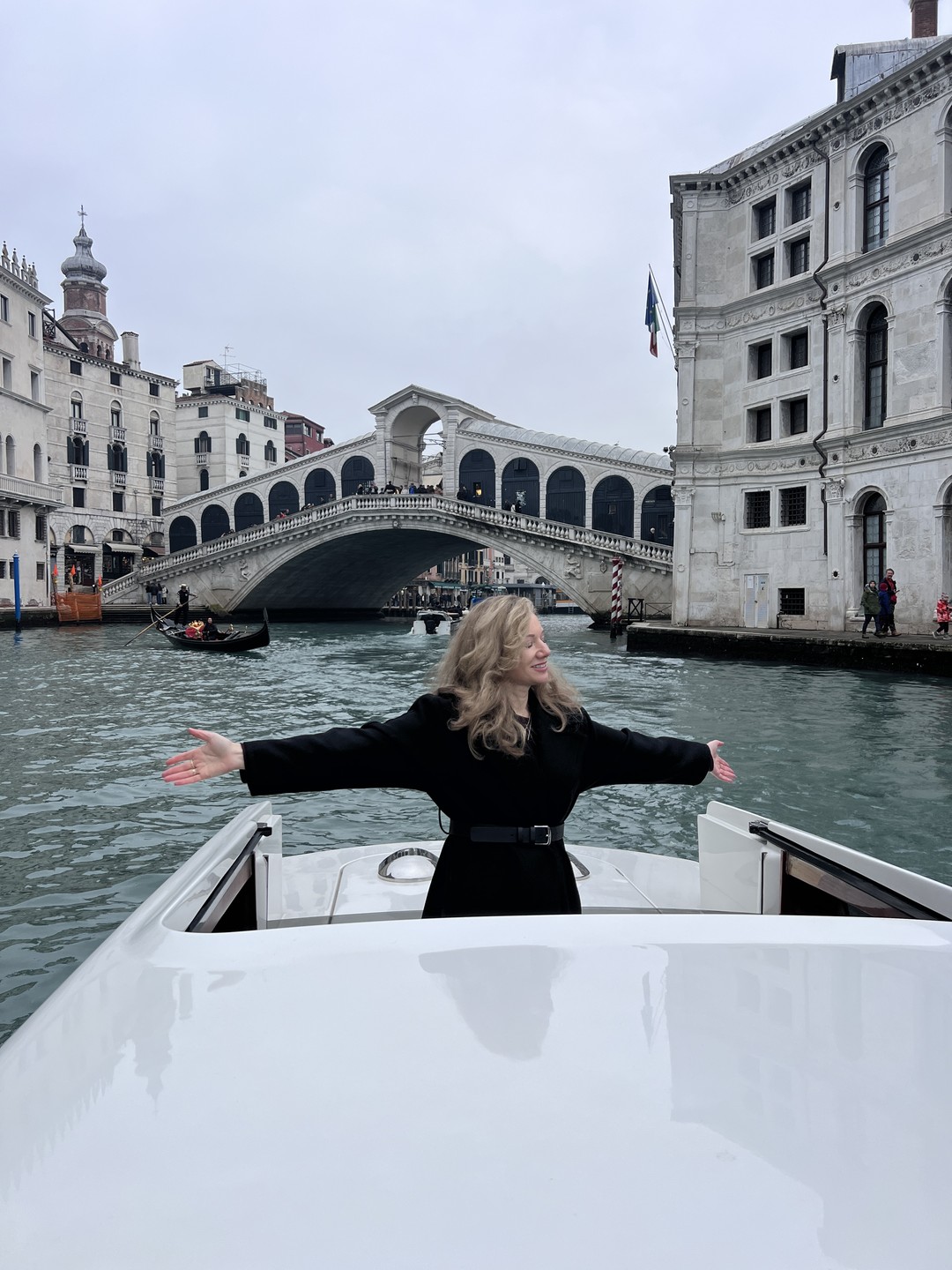 Были на экскурсии вдвоём с мужем, было интересно, динамично, мне подошел темп Аллы, продуманность маршрута, при