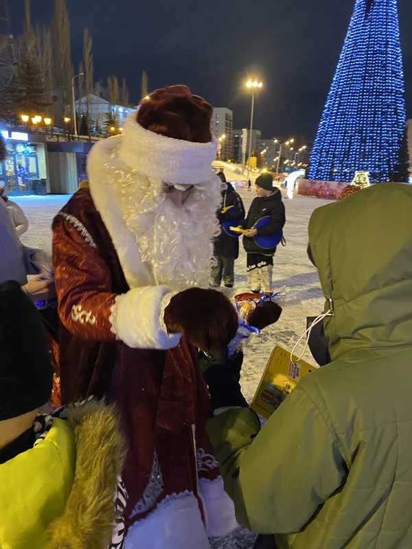 По ёлкам Деда Мороза