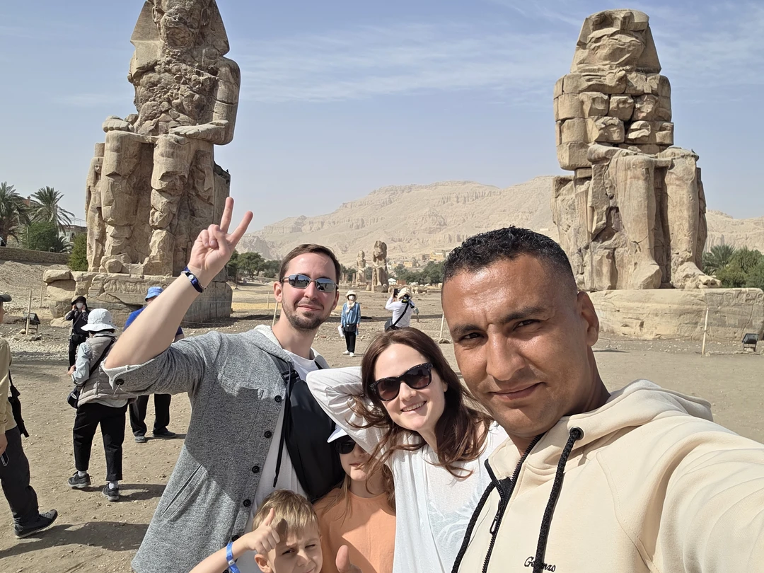 Нас принимал Ахмед, получилось хорошо.