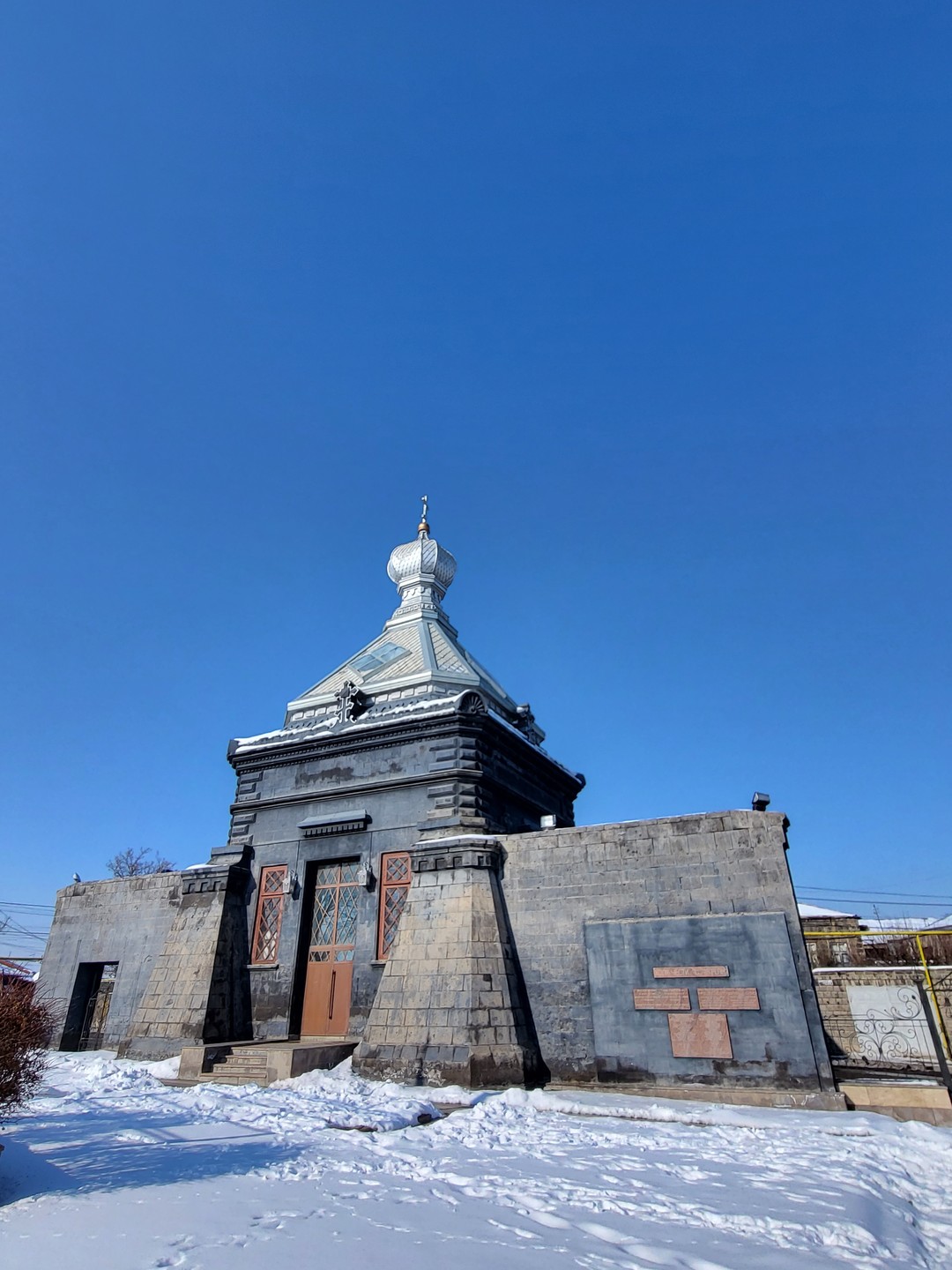 Очень благодарна за незабываемую экскурсию Александру! Спасибо большое, побывали,там,где,можно сказать не ступала нога человека))) зимой уж