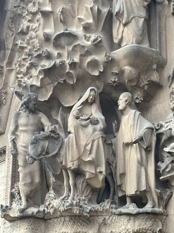 О Саграде Фамилии - детям