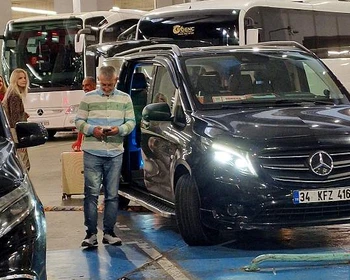 Встреча, размещение в отеле, отдых