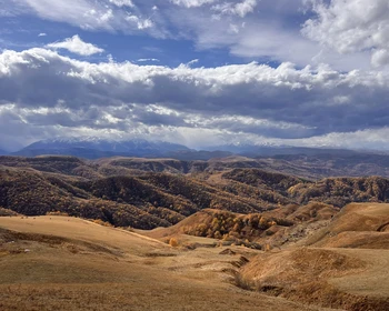 Переезд в Домбай через перевал Гум-Баши, гора Кольцо и Шоанинский храм