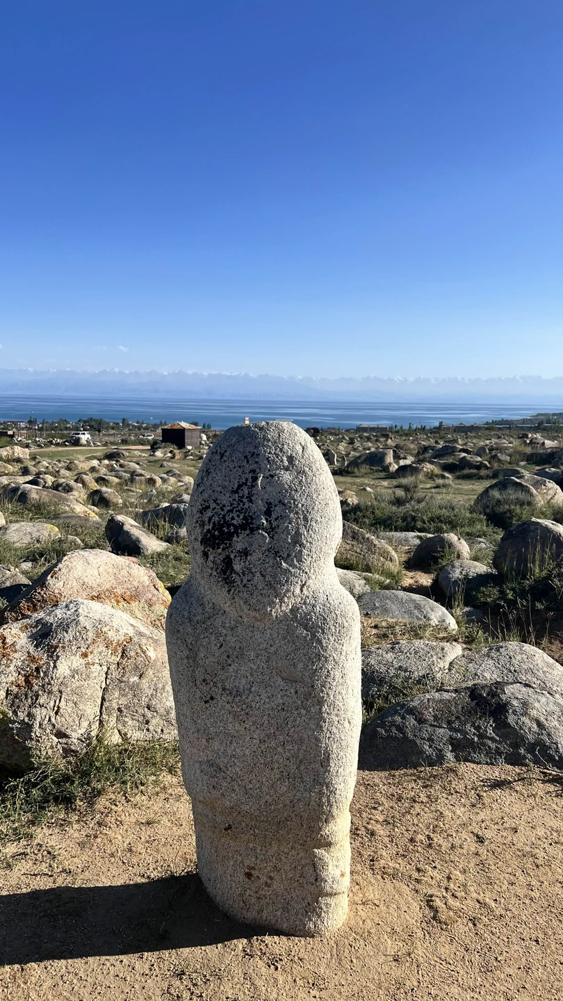 Юрий, спасибо за увлекательную и содержательную экскурсию! Все локации подобраны идеально. За одну поездку удается погрузиться